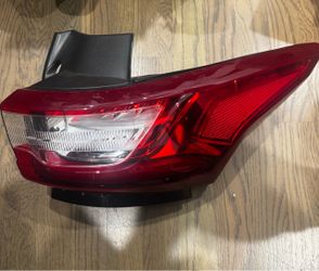 2019 traverse tail light right rear