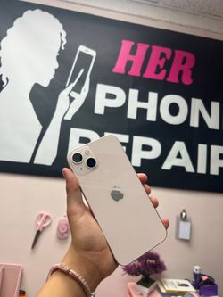 iPhone 13 128GB UNLOCKED  