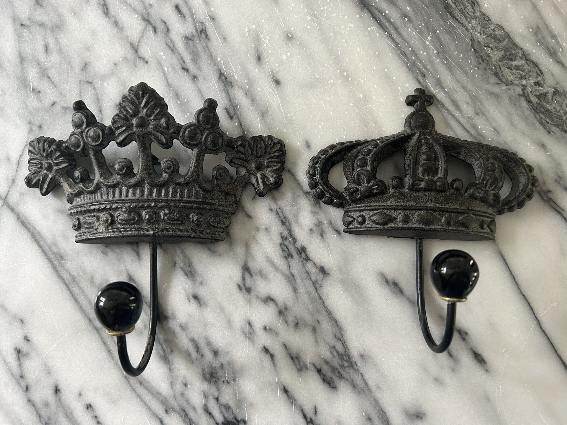 King And Queen Hooks (To Hang Towel or Jackets, Etc.)