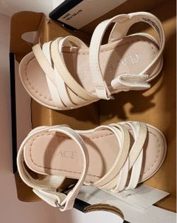 Girl sandals