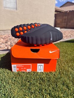 Nike Mind 001 Size 9