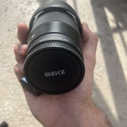 Camera Lens (Meke)