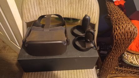 Occlus  quest vr headset $140