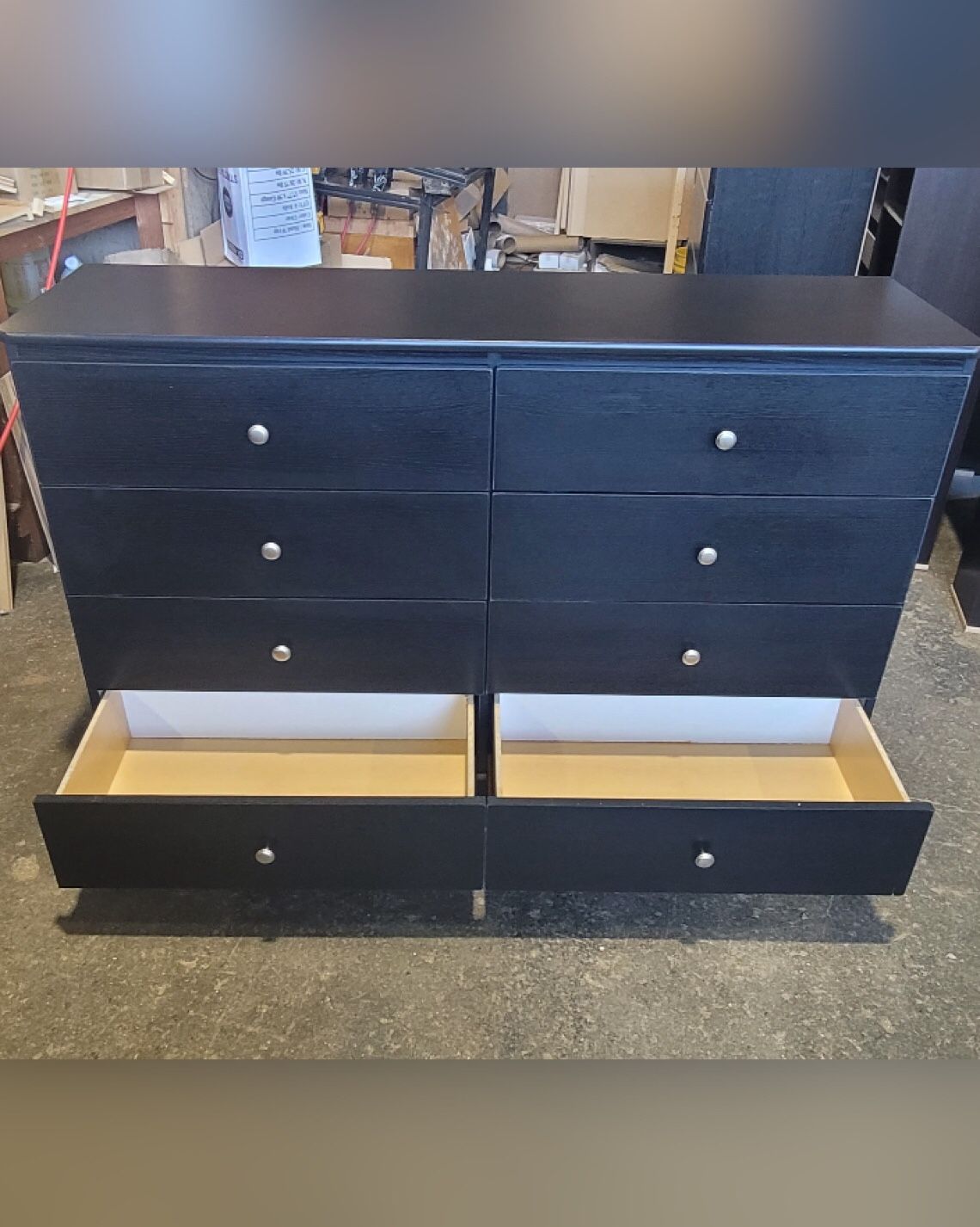 8 Drawer Dresser 
