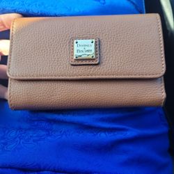 DOONEY & BOURKE

wallet 