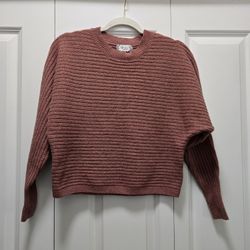 Womens/Juniors Size XS Pink Rose Sweater 