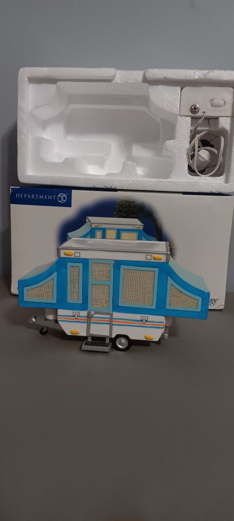 Department 56 Home Away From Home Camper