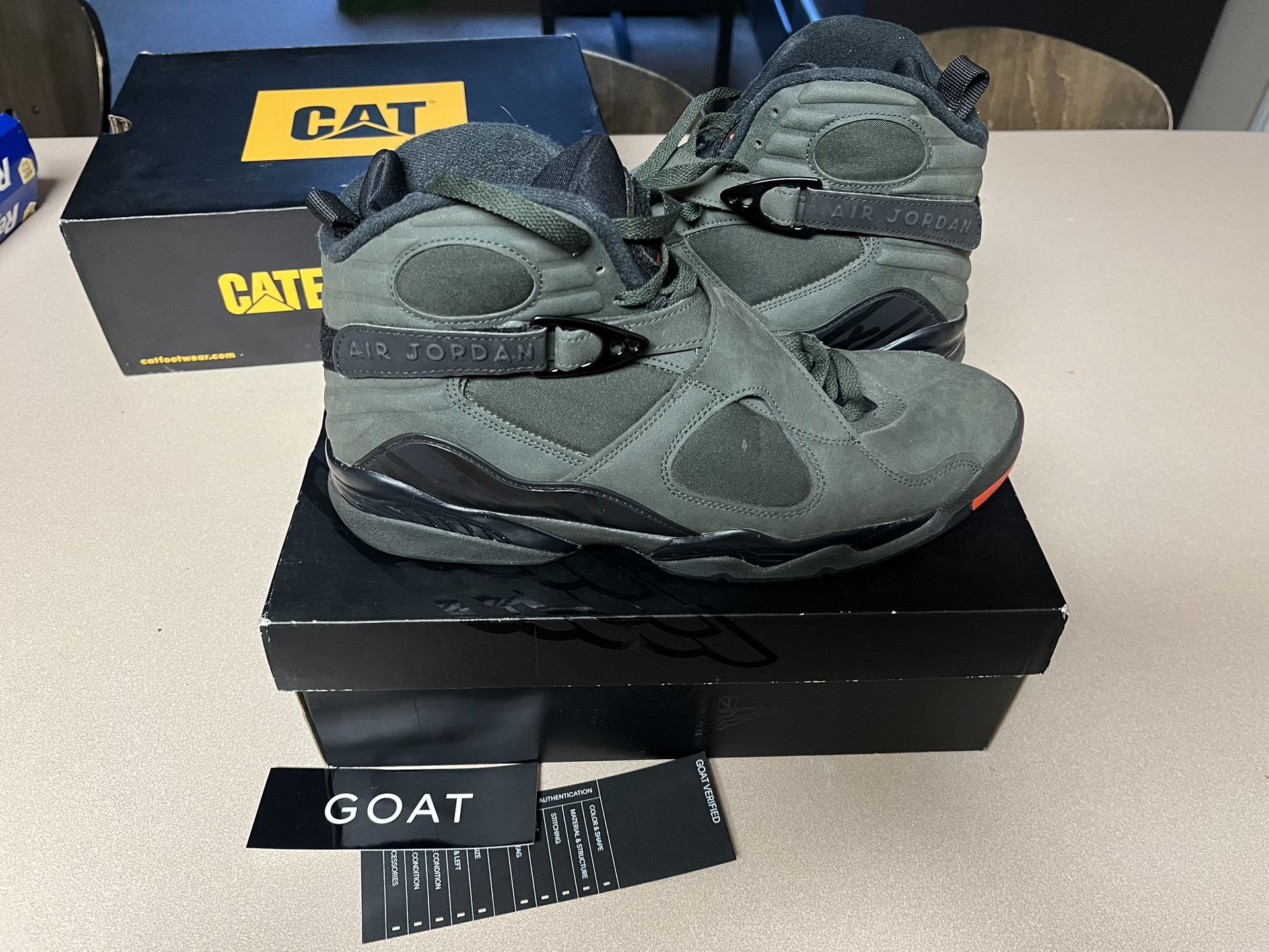 2017 Air Jordan 8 Retro 'Take Flight'