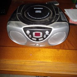 Sylvania Compact Disc Player 