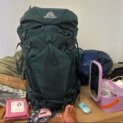 Rarely Used, X-small, Gregory Deva 60L Multi-day Hiking Backpack For Women In Emerald Green