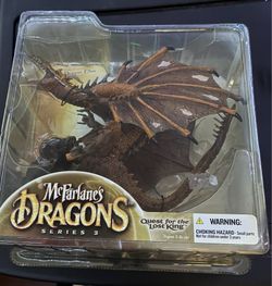 Mc farlanes dragons  series 3 fire dragon clan