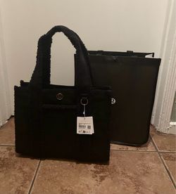 Lululemon large tote
