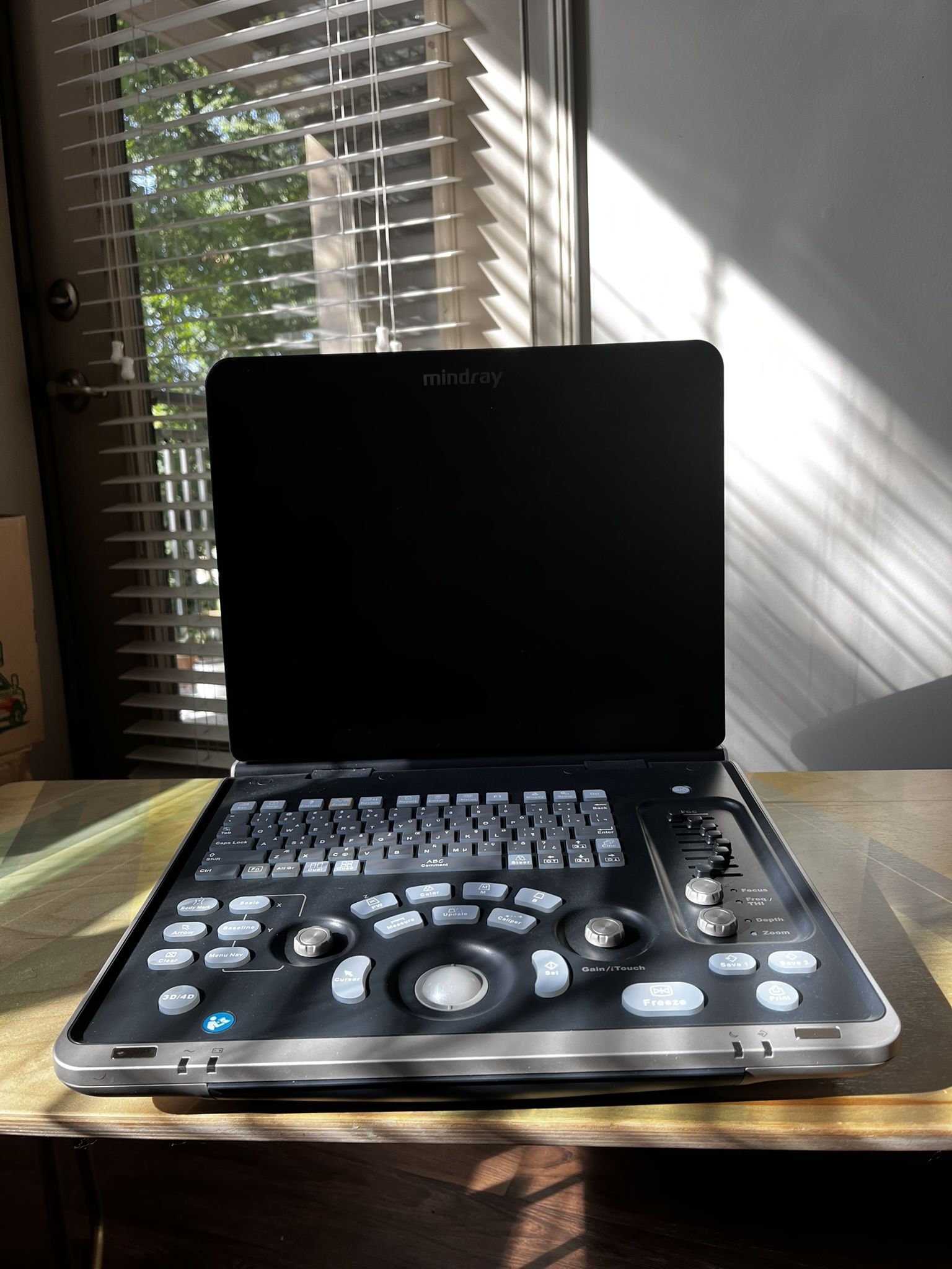 MINDRAY Z60 ULTRASOUND MACHINE + EQUIPMENT