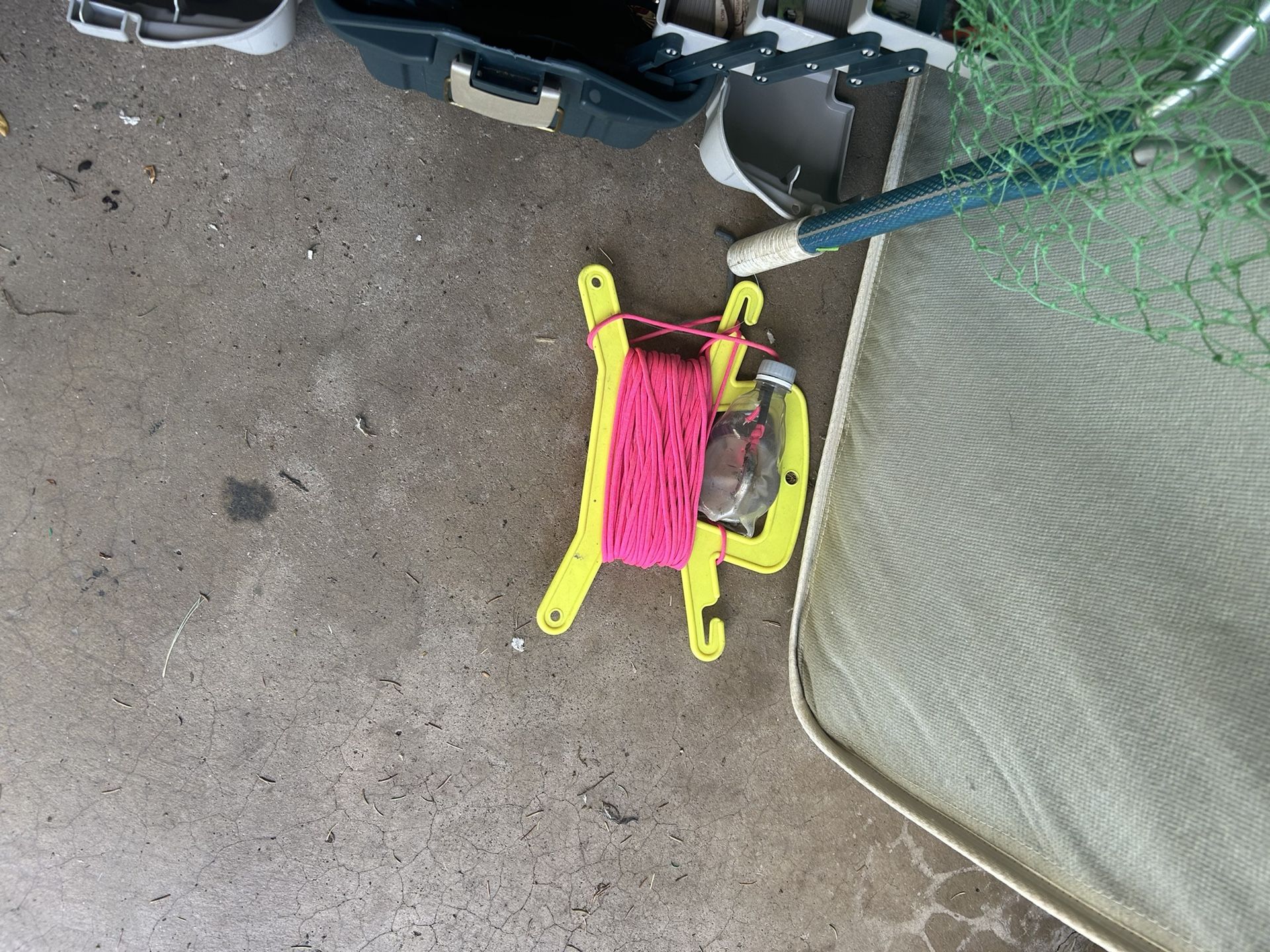 Magnet Fishing
