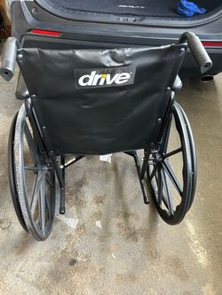 Drive Medical Folding Wheelchair
