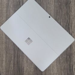 Microsoft Surface Laptop 2 - 13.5 Touchscreen Pre Owned Intel Core I5 8gb Memory 256gb SSD - 90 Days Warranty - Best Deal In Town