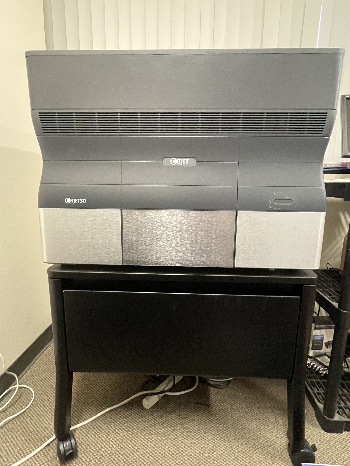 Objet30 Pro 3D Printer