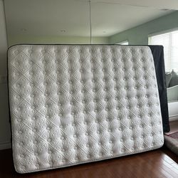Queen Mattress And Box