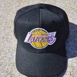 Mitchell And Ness Lakers Snapback