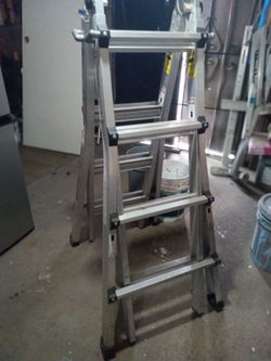 Escalera  De Conturucion $180