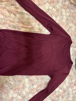 Maroon Lululemon long sleeve