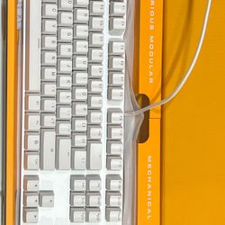 Glorious White Gaming Keyboard RGB