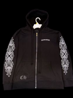 ★クロムハーツ★Chrome Hearts Eye Chart Dagger Zip-Up Hoodie Chrome Hearts Eye Chart Dagger Hoodie. This piece has the