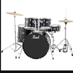 Pearl Roadshow Drum Set Like New, New Remo Heada