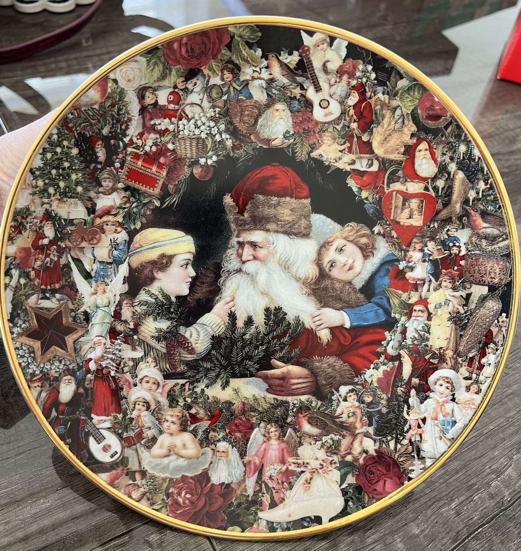 Vintage 1992 Victorian Christmas Memories By John Grossman Santa Claus Plate 8"