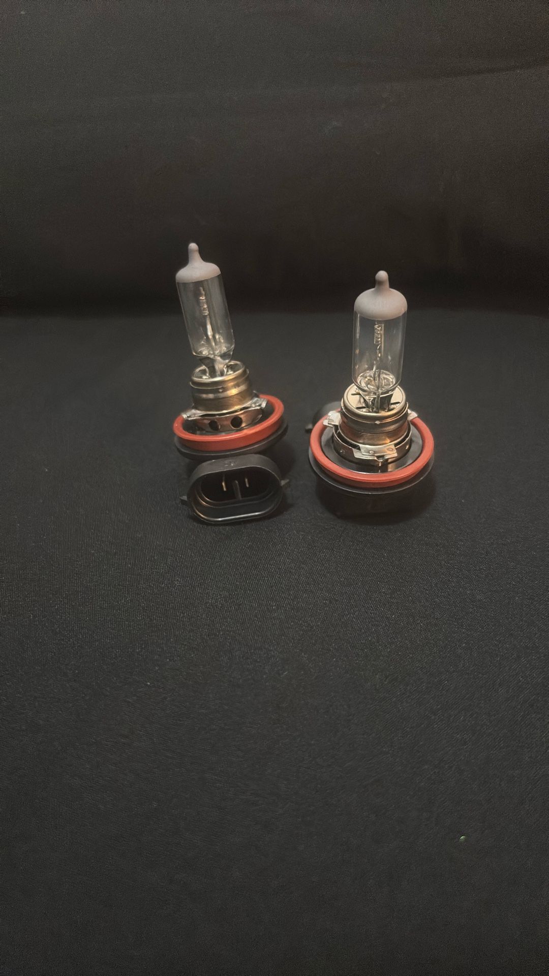 H11 Yellow Low Beam Headlight Bulb