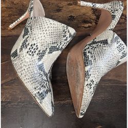 Steve Madden Snakeskin Heals 71/2 M