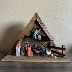 Erzgebirge Vintage Antique German 15 Piece Wooden Christmas Holiday Nativity Set
