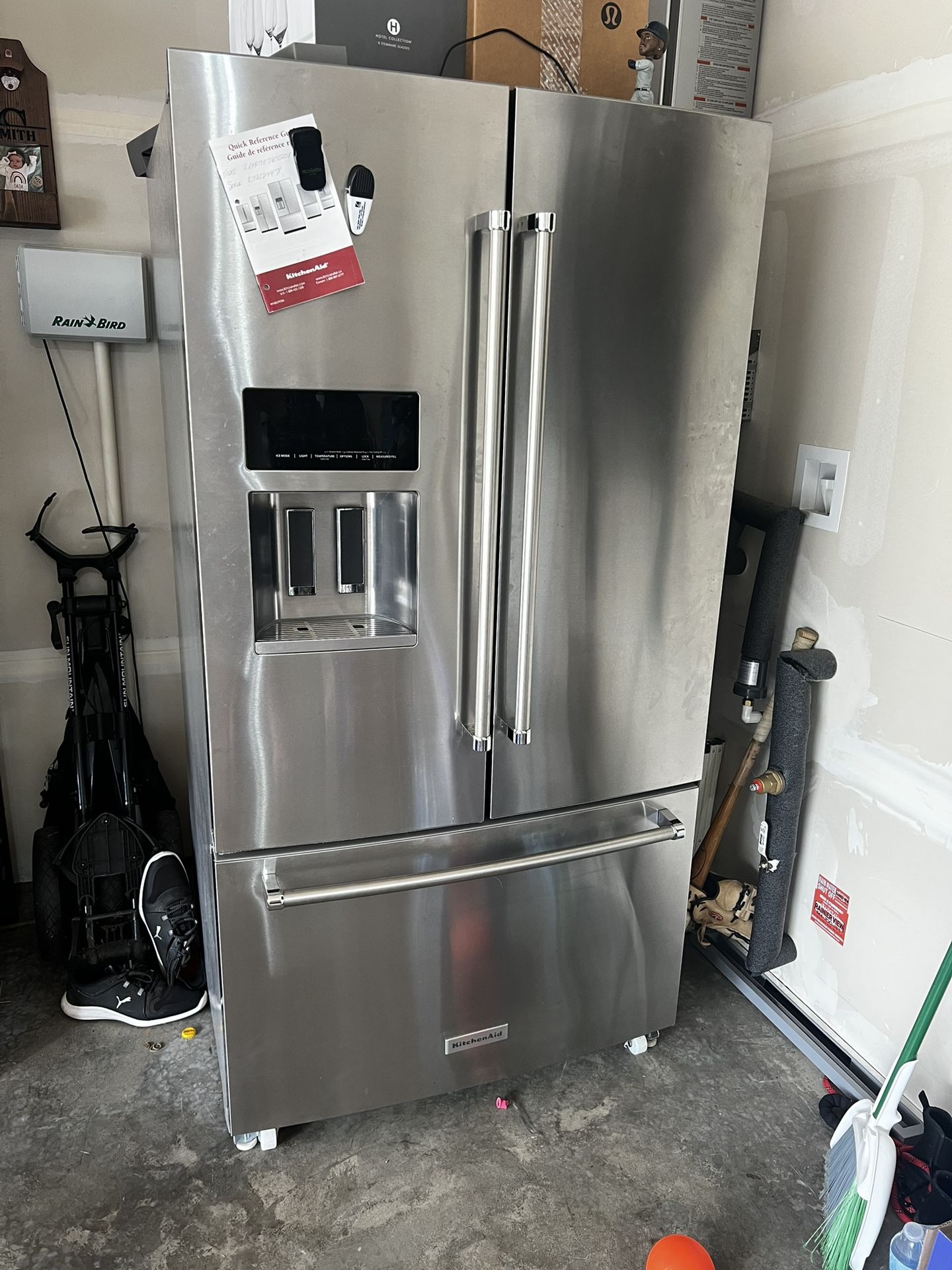 Refrigerator