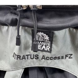 Granite.    Gear.  4 500.  Backpack