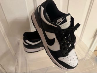 Nike dunk woman’s
