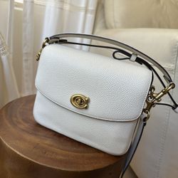 Coach Top handle Bag In Great Condition 