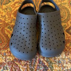 Crocs Youth Size 13-1 