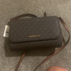 Michael Kors Cross Body 