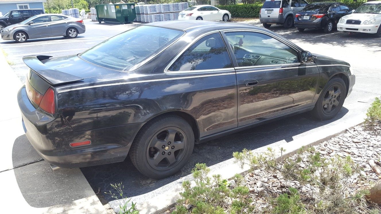 2000 Honda Accord part out or whole car