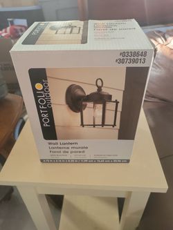 WALL LANTERN