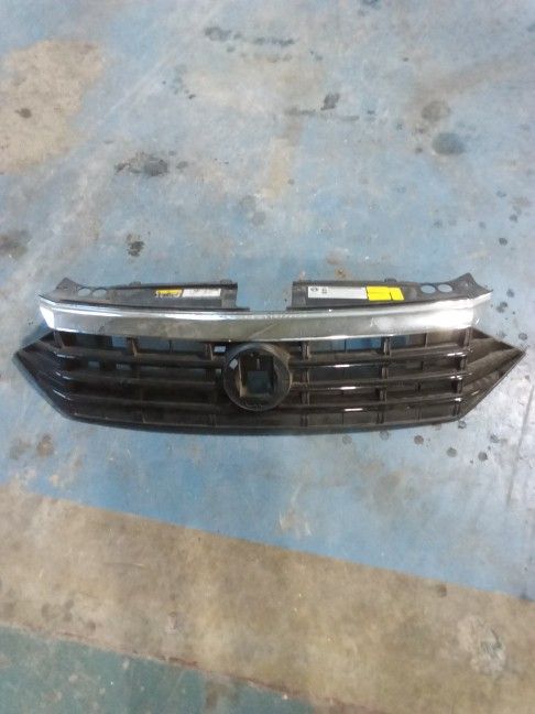 2019-2021 Volkswagen Jetta Front Grille OEM