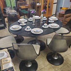 RARE MCM 70's Chromcraft Oval Tulip Glass Table w 6 Chairs