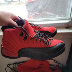 Jordan 12. Size 9.5. 
