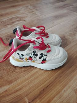 Toddler Zara “Mickey Mouse”