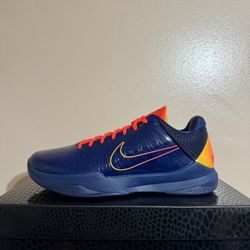 Kobe 5 Protro “Caitlin Clark Indiana Fever” 