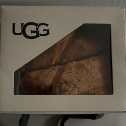 Baby Uggs