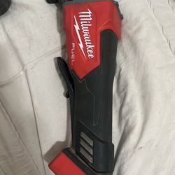 Milwaukee Grinder M18 Fuel