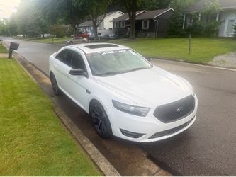 2015 Ford Taurus