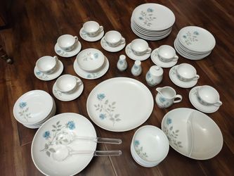 Carefree True China Concord Rose pattern by Syracuse China