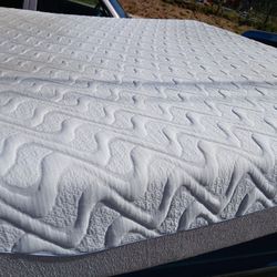 King Size Memory Foam Mattress Temperpeudic 